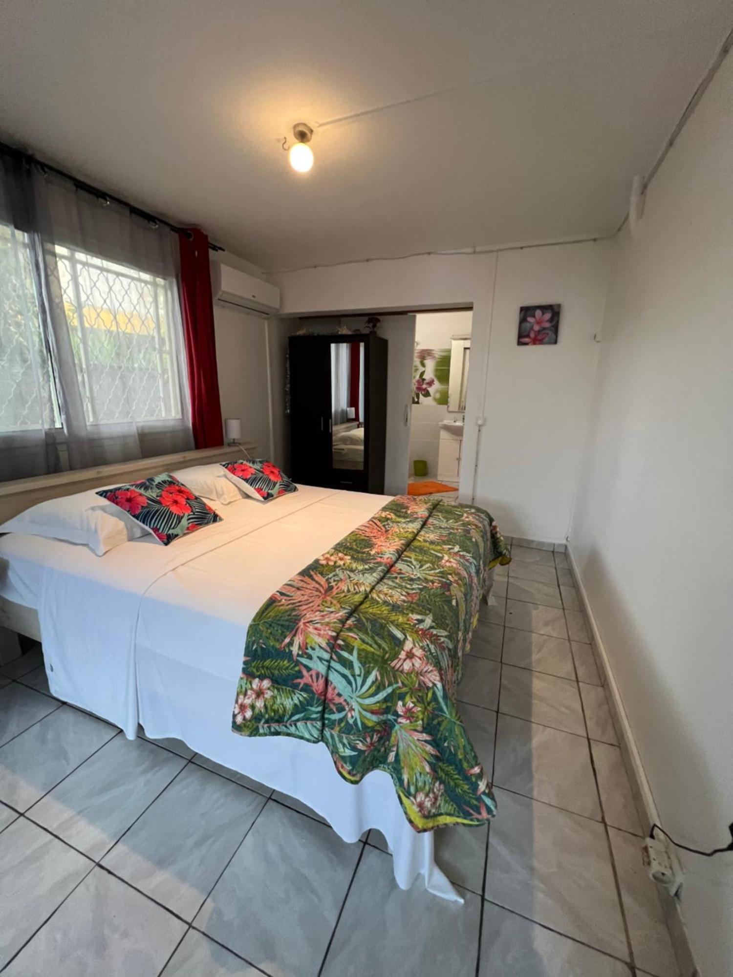 Ferienwohnung Location Tropical Sainte-Anne  Exterior foto